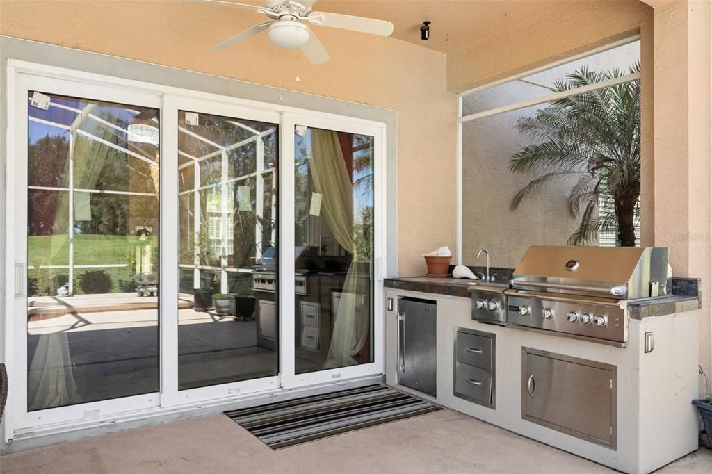 Active With Contract: $875,000 (4 beds, 4 baths, 4184 Square Feet)