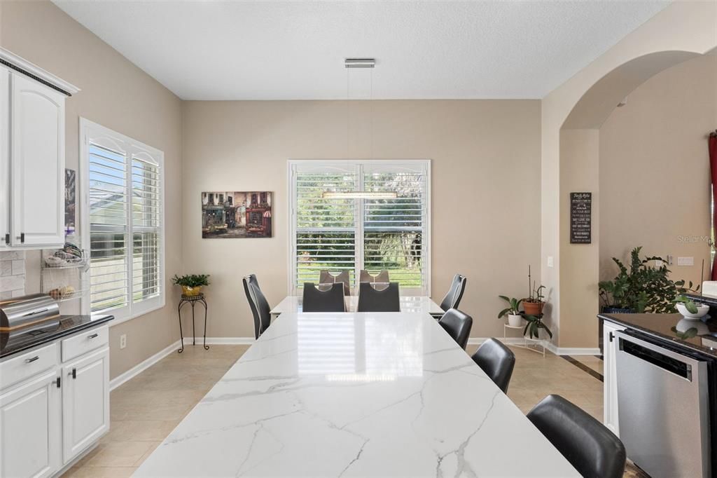 Active With Contract: $875,000 (4 beds, 4 baths, 4184 Square Feet)