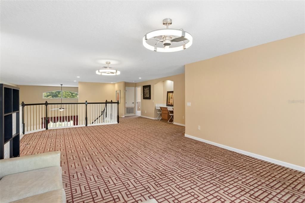 Active With Contract: $875,000 (4 beds, 4 baths, 4184 Square Feet)