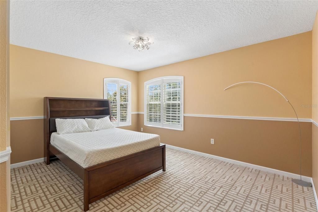 Active With Contract: $875,000 (4 beds, 4 baths, 4184 Square Feet)