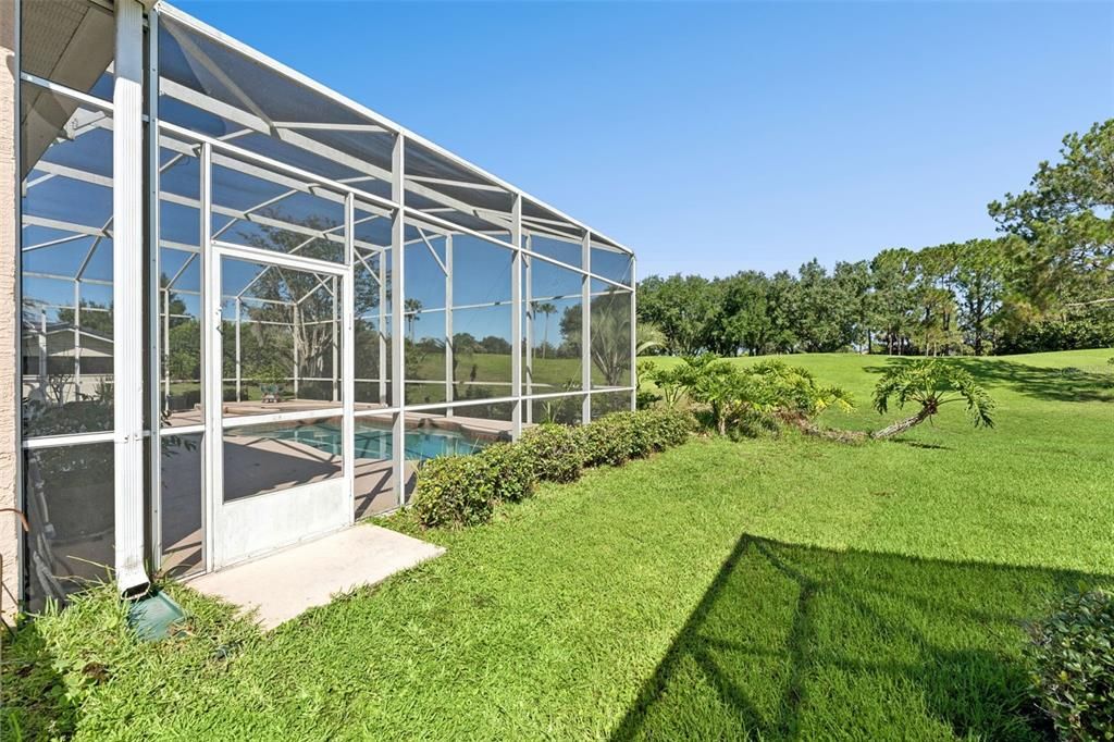 Active With Contract: $875,000 (4 beds, 4 baths, 4184 Square Feet)