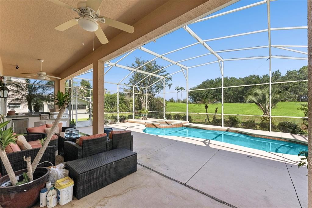 Active With Contract: $875,000 (4 beds, 4 baths, 4184 Square Feet)