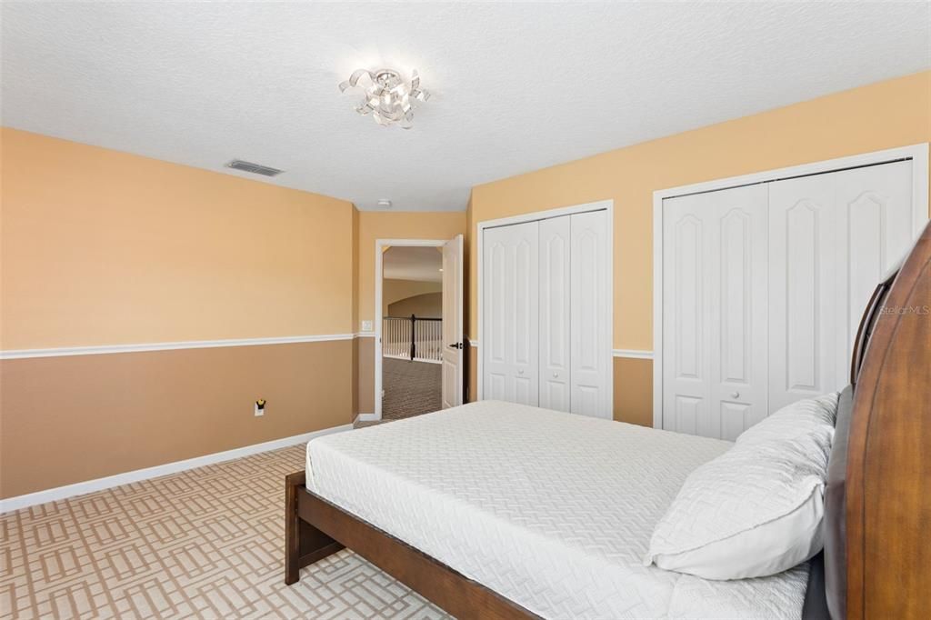 Active With Contract: $875,000 (4 beds, 4 baths, 4184 Square Feet)