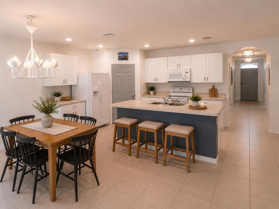 For Sale: $310,000 (4 beds, 2 baths, 1846 Square Feet)
