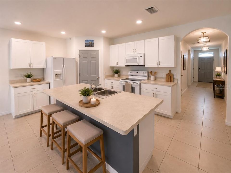 For Sale: $310,000 (4 beds, 2 baths, 1846 Square Feet)