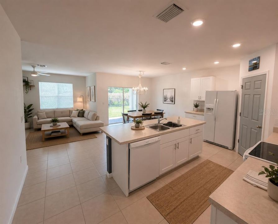 For Sale: $310,000 (4 beds, 2 baths, 1846 Square Feet)
