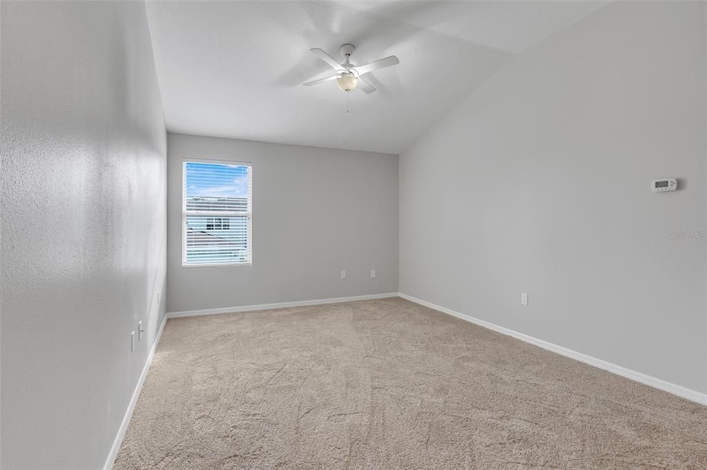 For Sale: $335,000 (3 beds, 2 baths, 1629 Square Feet)