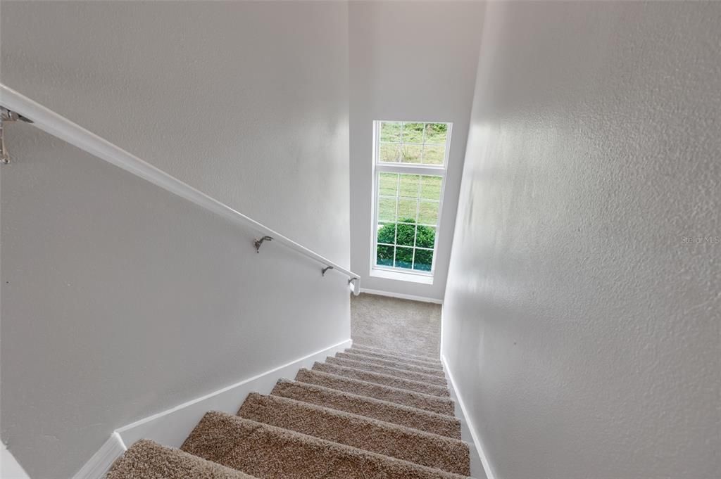 For Sale: $335,000 (3 beds, 2 baths, 1629 Square Feet)