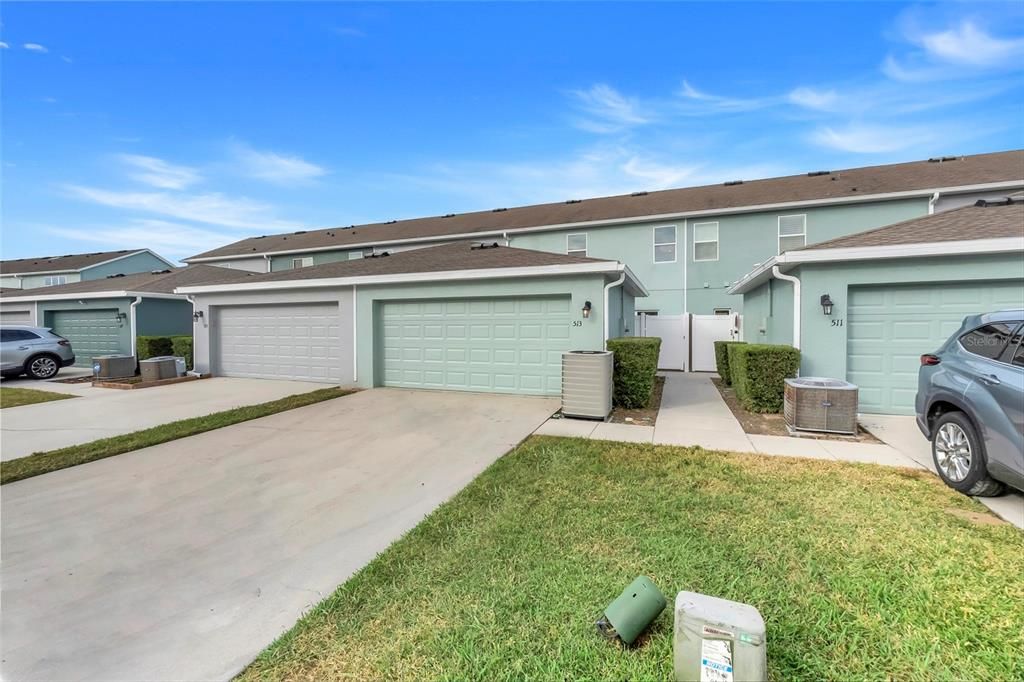 For Sale: $335,000 (3 beds, 2 baths, 1629 Square Feet)