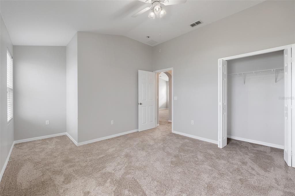 For Sale: $335,000 (3 beds, 2 baths, 1629 Square Feet)