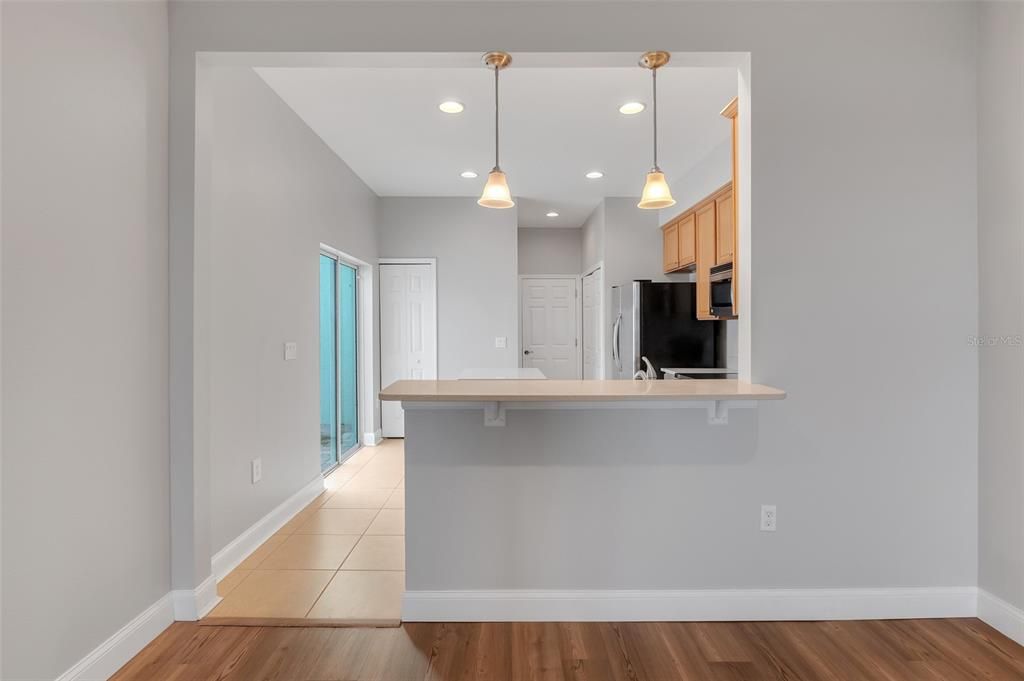 For Sale: $335,000 (3 beds, 2 baths, 1629 Square Feet)