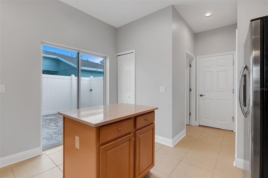 For Sale: $335,000 (3 beds, 2 baths, 1629 Square Feet)