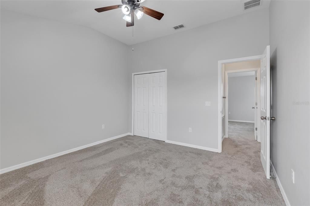For Sale: $335,000 (3 beds, 2 baths, 1629 Square Feet)