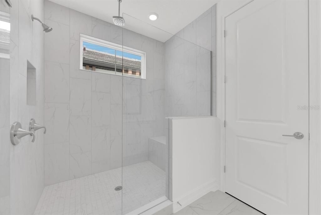 For Sale: $975,000 (3 beds, 2 baths, 2447 Square Feet)