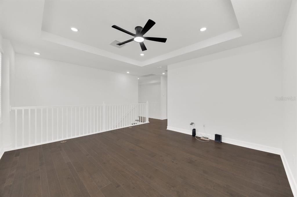 For Sale: $975,000 (3 beds, 2 baths, 2447 Square Feet)