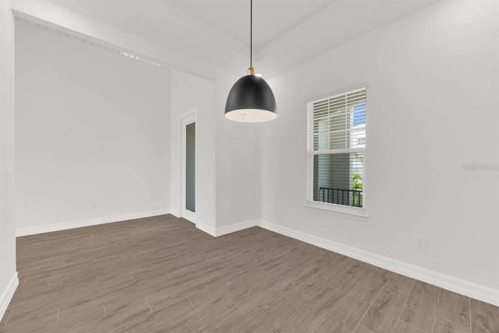 For Sale: $975,000 (3 beds, 2 baths, 2447 Square Feet)