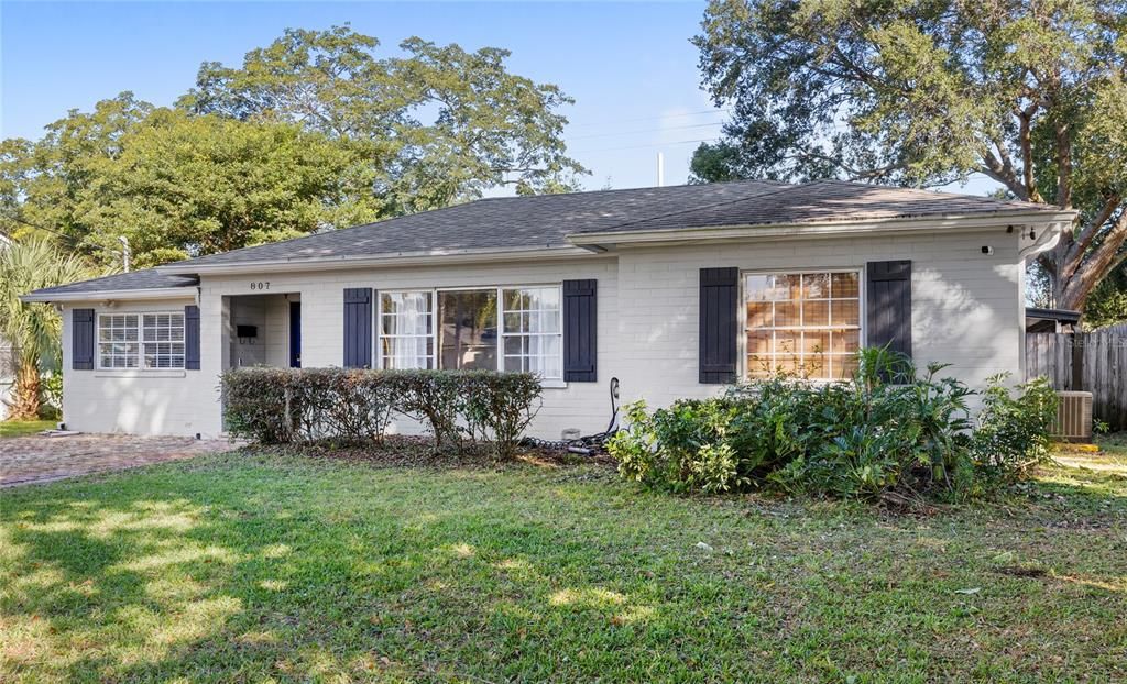 For Sale: $525,000 (3 beds, 2 baths, 1594 Square Feet)