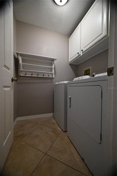 На продажу: $459,999 (3 спален, 2 ванн, 1499 Квадратных фут)