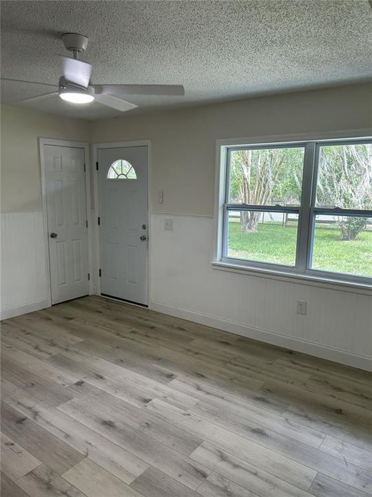 En Venta: $225,000 (3 camas, 1 baños, 1056 Pies cuadrados)