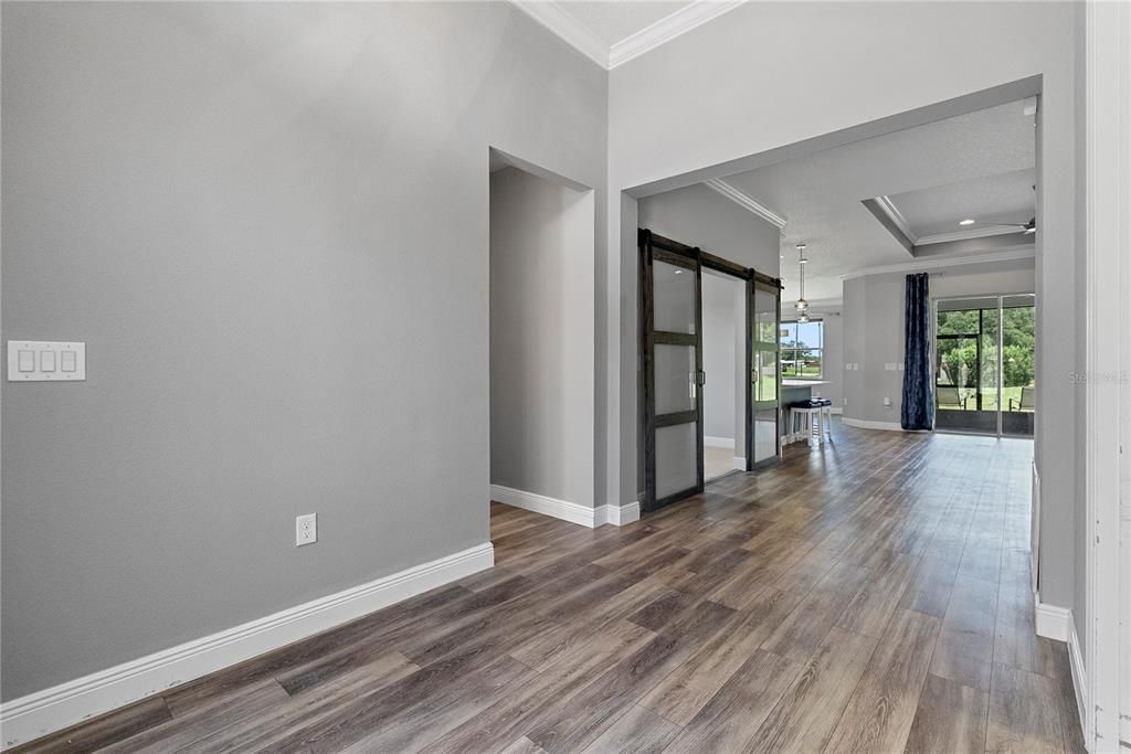 En Venta: $425,000 (3 camas, 2 baños, 1806 Pies cuadrados)