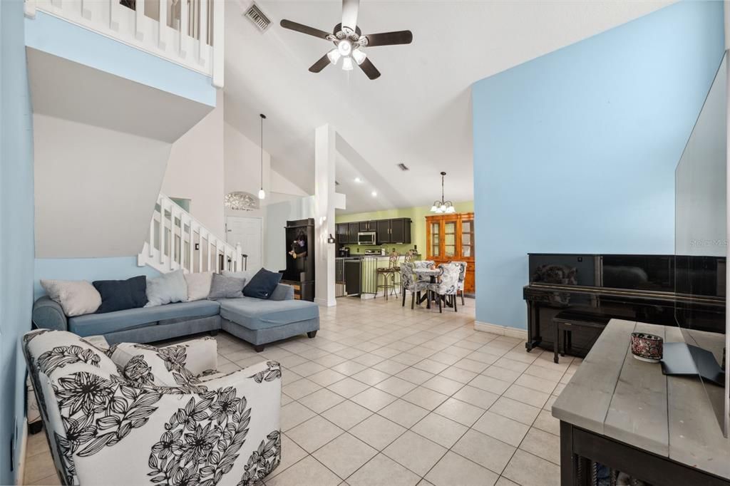 For Sale: $395,000 (3 beds, 2 baths, 1752 Square Feet)