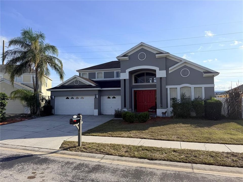 For Sale: $450,000 (5 beds, 3 baths, 3364 Square Feet)