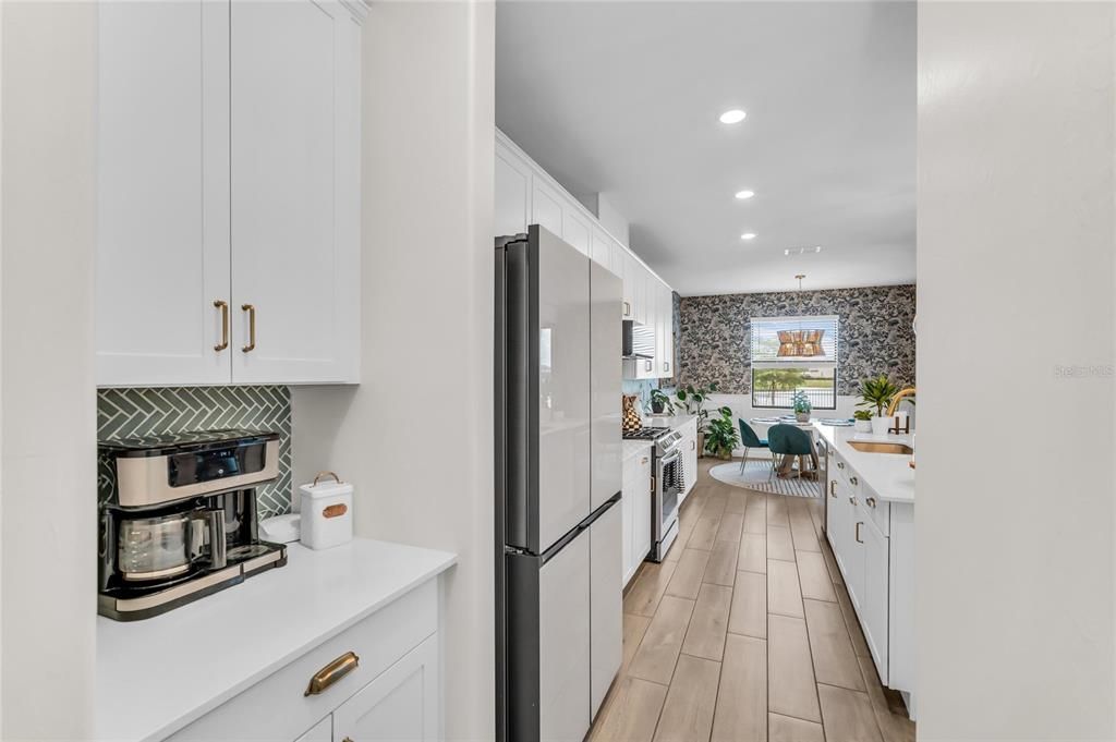En Venta: $795,000 (5 camas, 4 baños, 3336 Pies cuadrados)