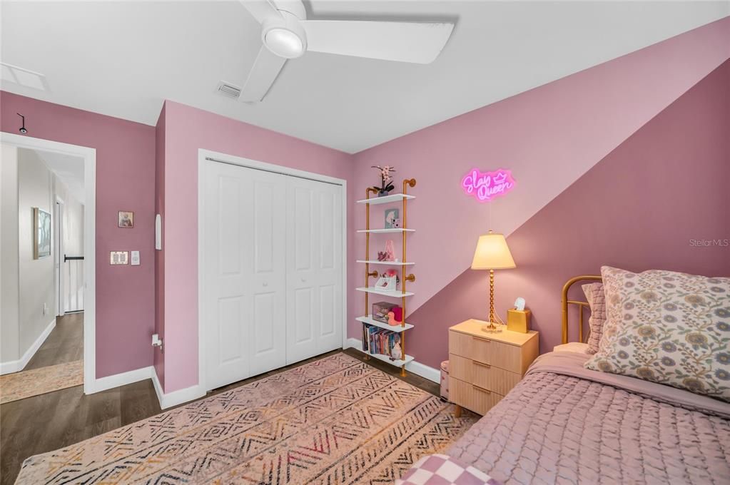 En Venta: $795,000 (5 camas, 4 baños, 3336 Pies cuadrados)