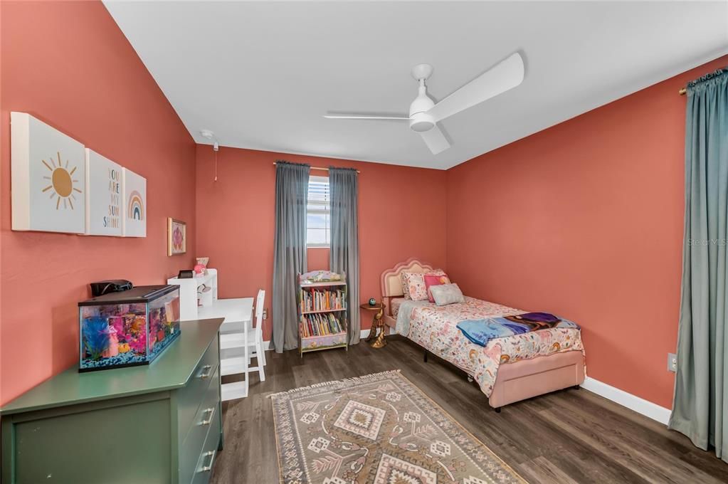 En Venta: $795,000 (5 camas, 4 baños, 3336 Pies cuadrados)