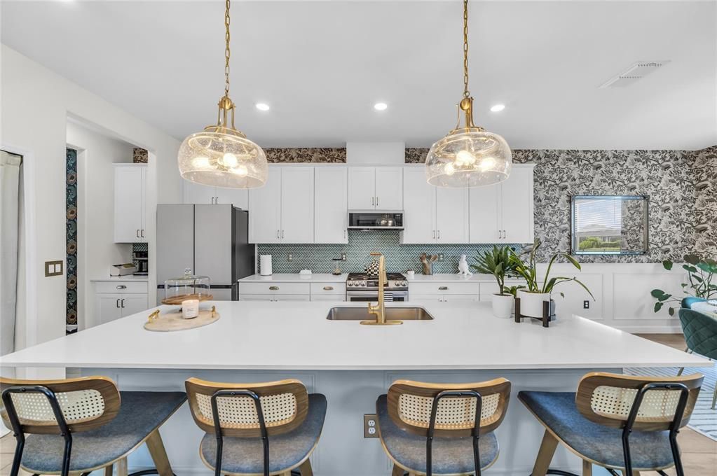 En Venta: $795,000 (5 camas, 4 baños, 3336 Pies cuadrados)