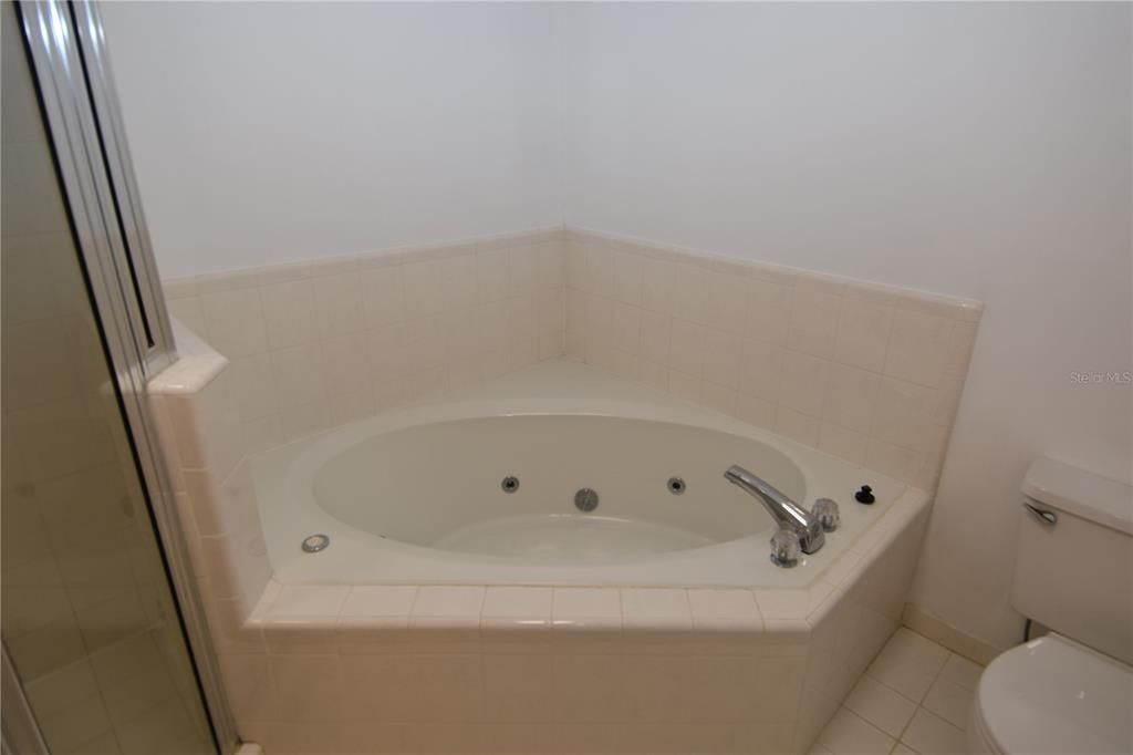 En Renta: $1,750 (2 camas, 2 baños, 1660 Pies cuadrados)