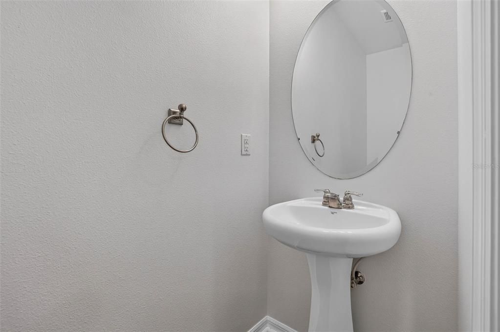 En Venta: $269,000 (2 camas, 2 baños, 1210 Pies cuadrados)