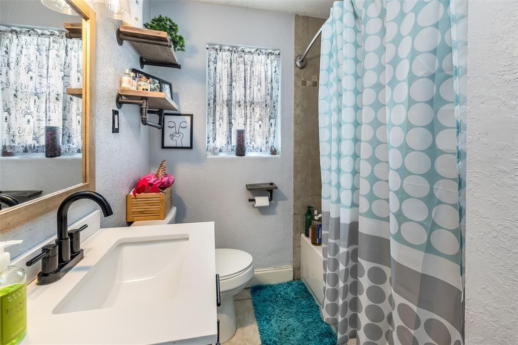 En Venta: $299,000 (3 camas, 1 baños, 1487 Pies cuadrados)