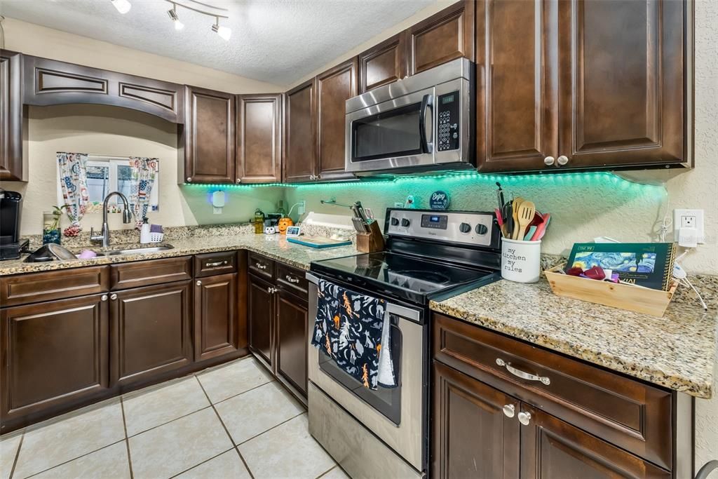 En Venta: $299,000 (3 camas, 1 baños, 1487 Pies cuadrados)