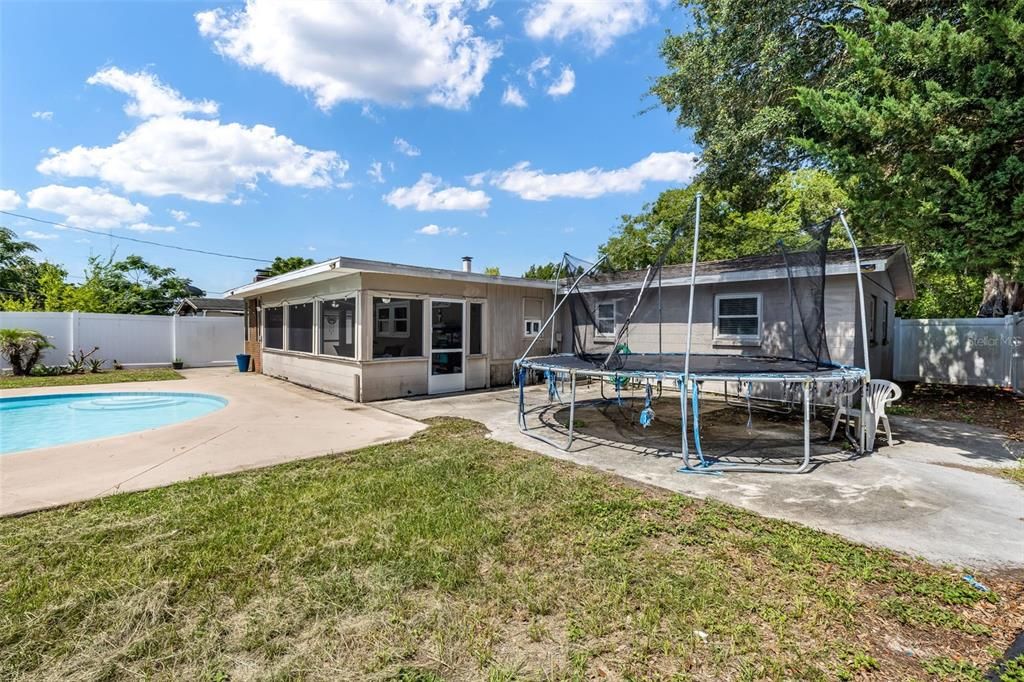 En Venta: $299,000 (3 camas, 1 baños, 1487 Pies cuadrados)