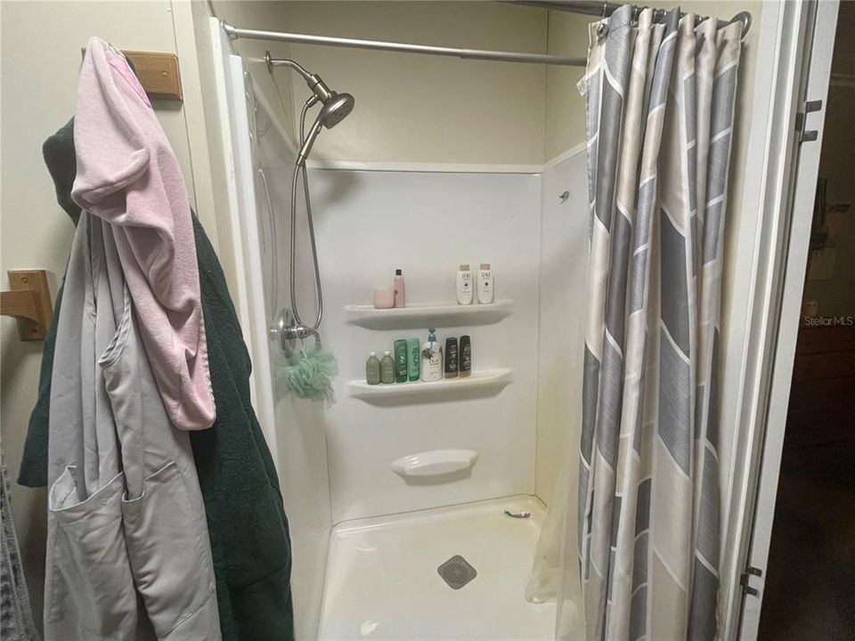 En Venta: $250,000 (3 camas, 2 baños, 1680 Pies cuadrados)