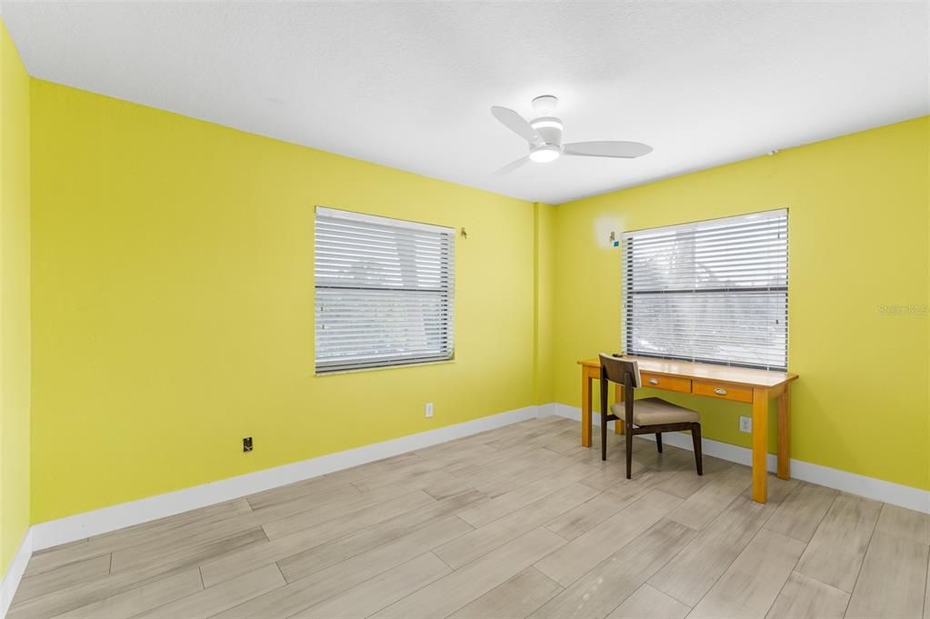 For Sale: $425,000 (3 beds, 2 baths, 1792 Square Feet)