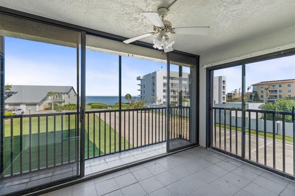 For Sale: $425,000 (3 beds, 2 baths, 1792 Square Feet)
