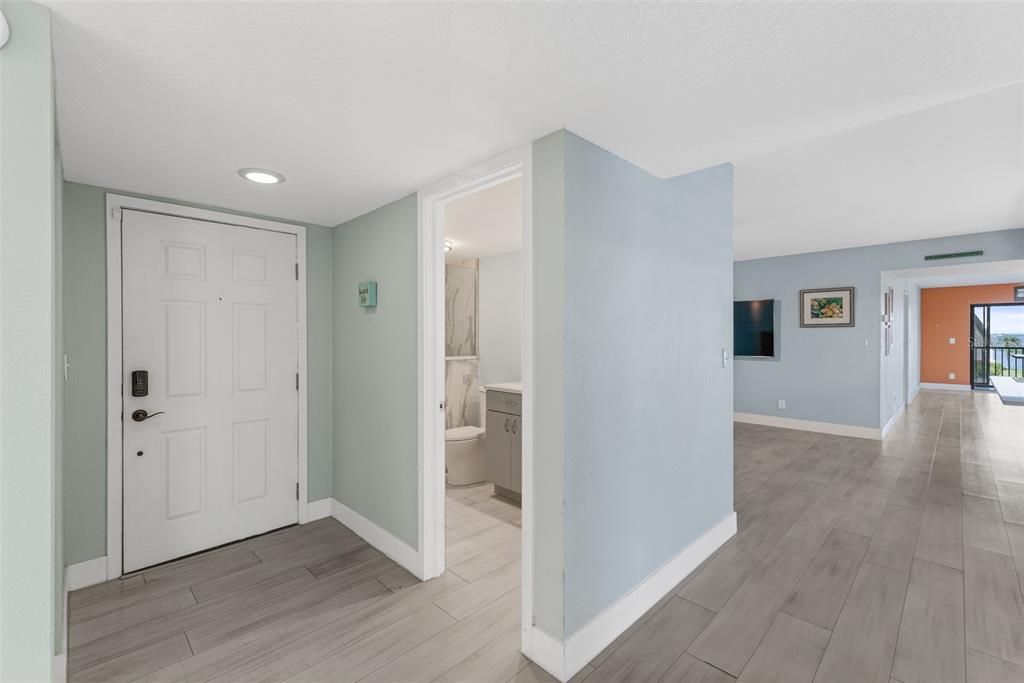 For Sale: $425,000 (3 beds, 2 baths, 1792 Square Feet)