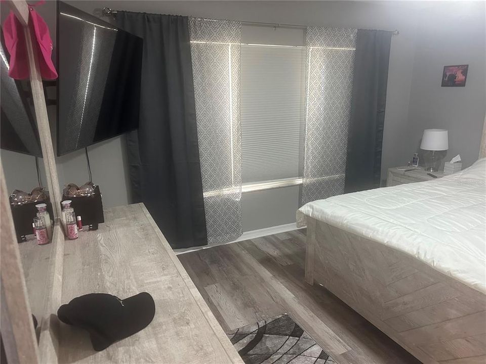 На продажу: $229,900 (3 спален, 2 ванн, 1360 Квадратных фут)