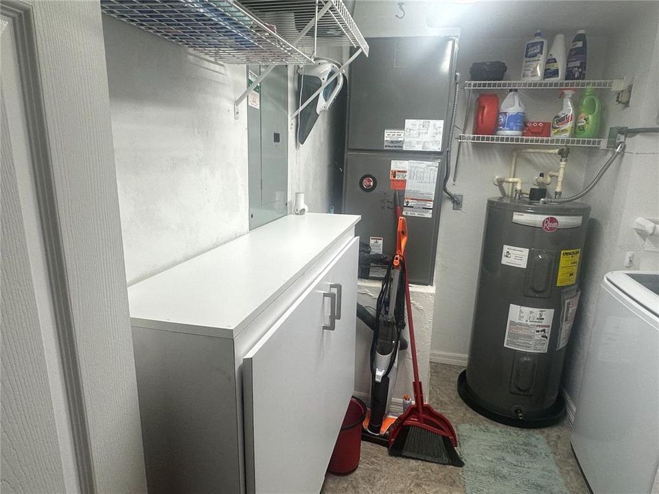 На продажу: $229,900 (3 спален, 2 ванн, 1360 Квадратных фут)