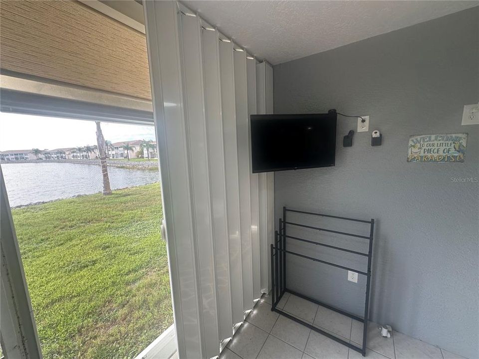 На продажу: $229,900 (3 спален, 2 ванн, 1360 Квадратных фут)