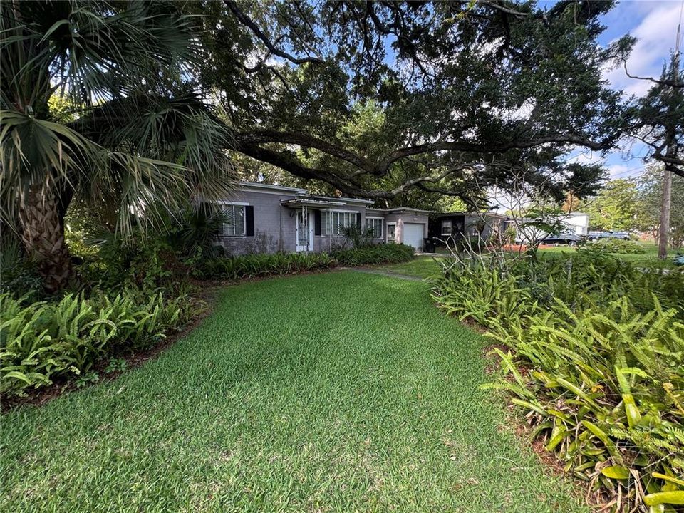For Sale: $398,000 (3 beds, 2 baths, 1662 Square Feet)
