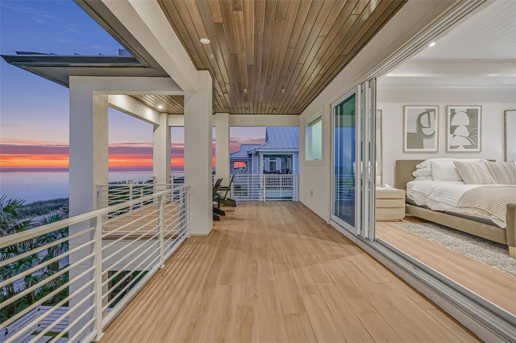 На продажу: $2,599,999 (5 спален, 4 ванн, 3872 Квадратных фут)