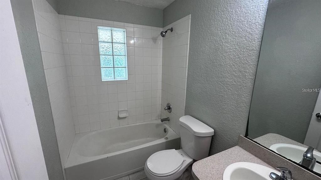 For Rent: $875 (1 beds, 1 baths, 578 Square Feet)