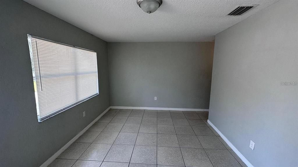 For Rent: $875 (1 beds, 1 baths, 578 Square Feet)