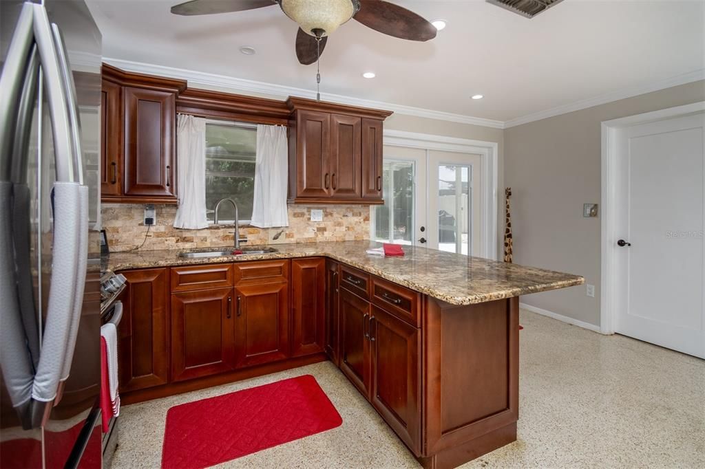 For Sale: $438,750 (2 beds, 1 baths, 1120 Square Feet)