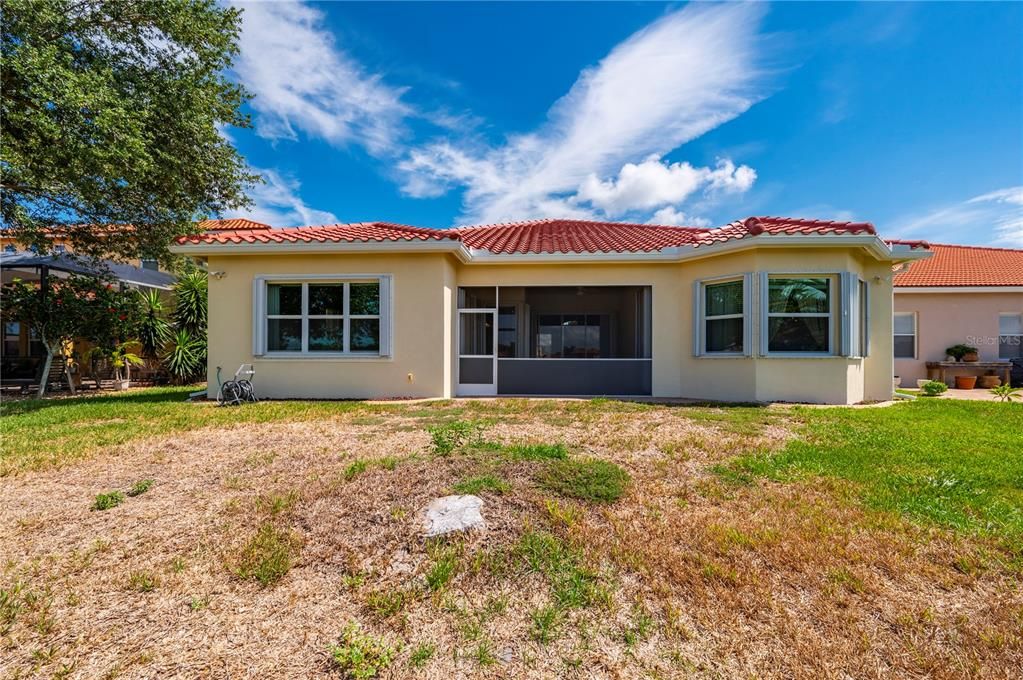 For Sale: $562,500 (3 beds, 2 baths, 2719 Square Feet)