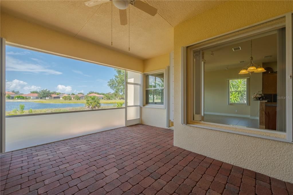 For Sale: $562,500 (3 beds, 2 baths, 2719 Square Feet)