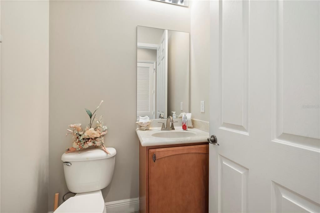 For Sale: $562,500 (3 beds, 2 baths, 2719 Square Feet)